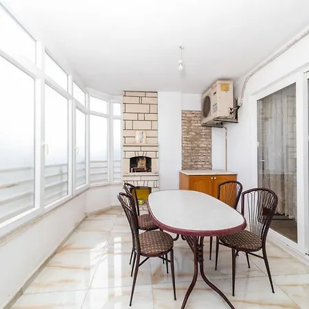 Pleasant Flat With Central Location Balcony And Bbq In Muratpasa Apartment